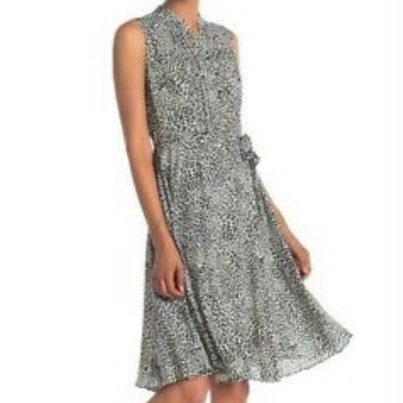 Nanette Lepore Dresses & Skirts - NWT❗️Nanette Lepore Fit & Flare leopard print Dress